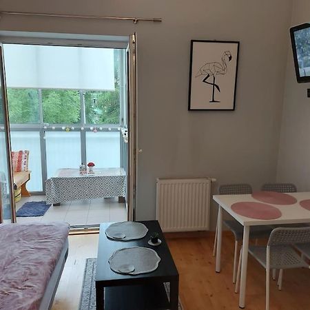 Homelyapartment Краков Экстерьер фото